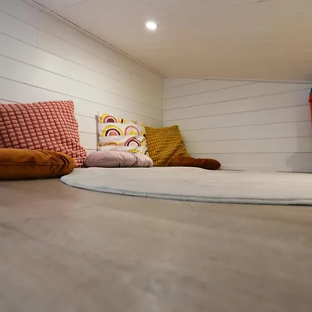 Tiny Twins - Tinyhouse 6 Personnes à By Laconciergerie * Malmedy